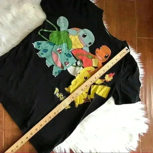 Pokemon for Old Navy youth t-shirt labeled XL  black - Picture 2 of 3